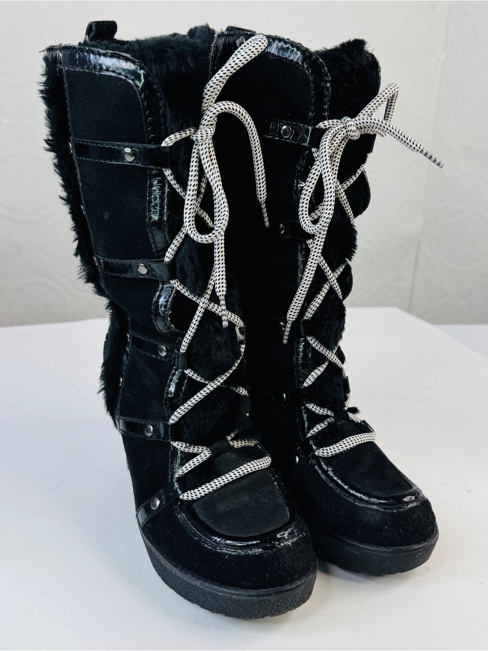 GUESS Boots size 5.5 Mid Calf Black Suede Fur Lining Lace Up Moto Wedges